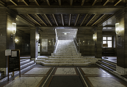 Der Eingangsbereich des Haus des Reichs - Foto: © Ullrich Altmann und Joachim Paetow 