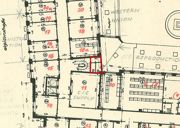 Lageplan mit Kennzeichnung der Toilette im Zwischengeschoss